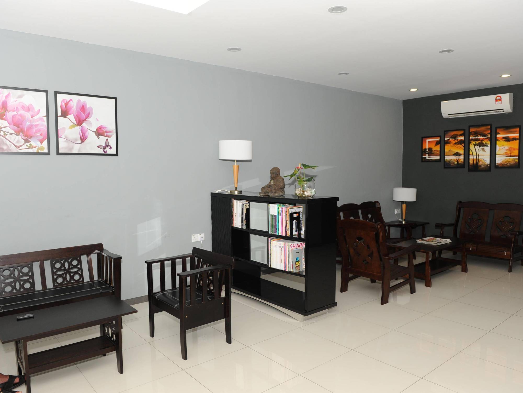 Kuok Pin Hotel Kuching Extérieur photo